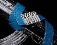 Belt, encrusted with diamonds from Akillis
