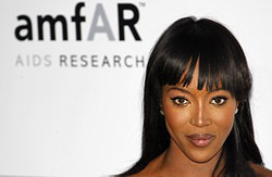 Naomi Campbell appeared in swimsuit on a gas station in New York