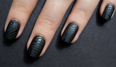 Black Zebra Manicure
