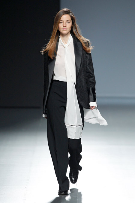 AUTUMN - WINTER 14/15 by Angel Schlesser