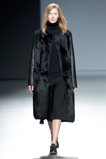 AUTUMN - WINTER 14/15 by Angel Schlesser