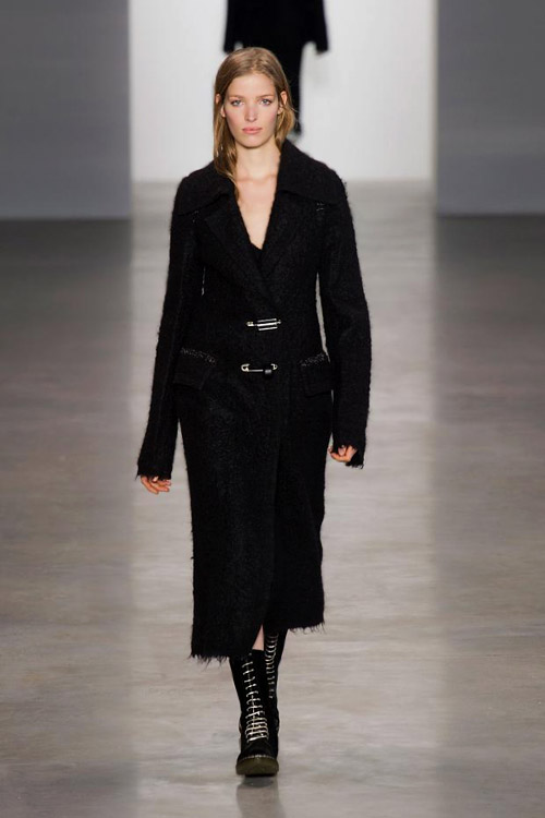 Sweater dresses and coziness for Fall-Winter 2014/2015 by Calvin Klein
