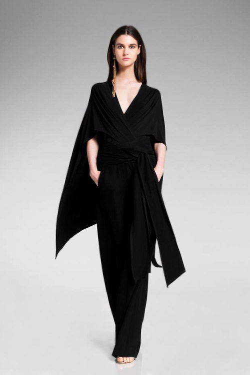 Femininity and elegance in Donna Karan Resort 2014