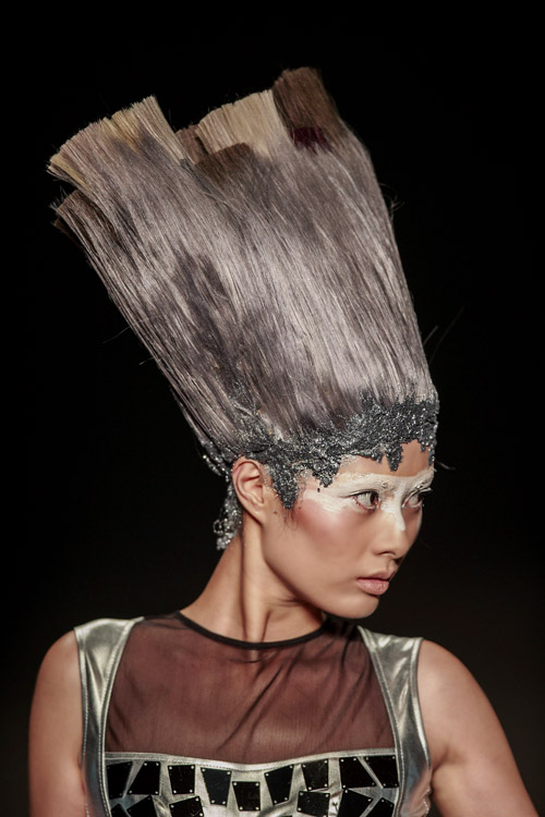 Hairstyle as an Art during the Mercedes Benz China Fashion Week