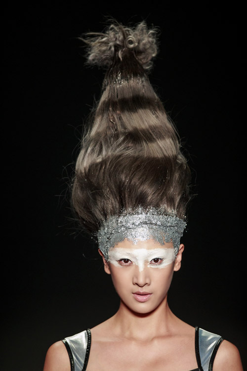 Hairstyle as an Art during the Mercedes Benz China Fashion Week