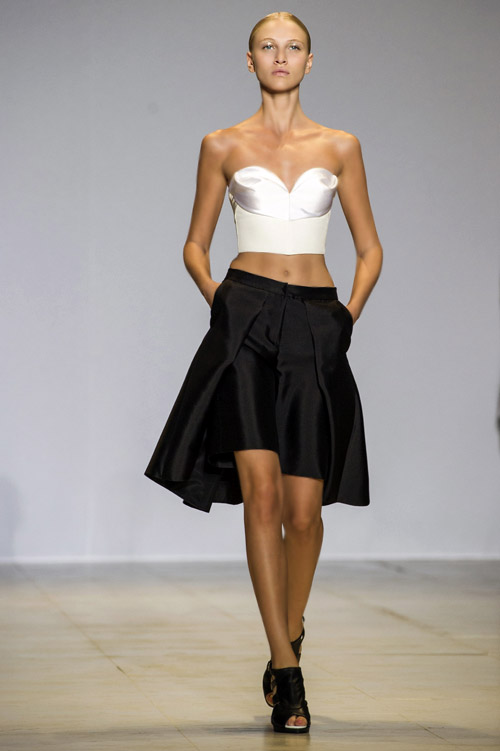 Lie Sang-Bong Spring-Summer 2014 collection during the Paris Fashion Week