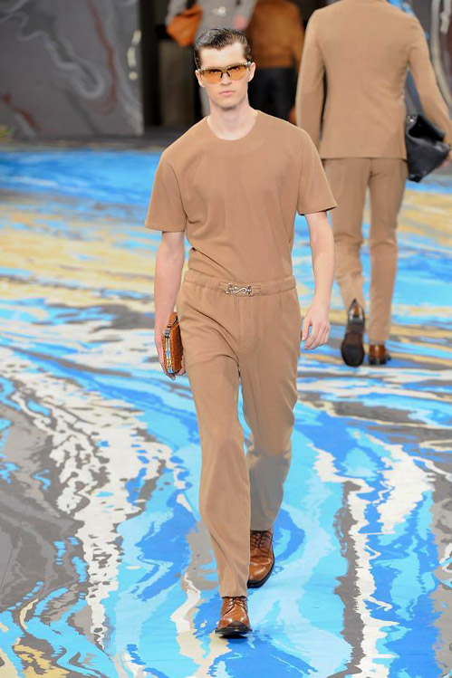 Luxury men's fashion for Fall-Winter 2014/2015 by Louis Vuitton