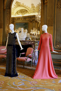 The exhibition 'Made in Spain: La mode au-delà des frontières' now in Paris