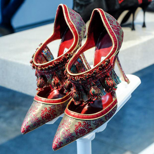 Colorful luxury footwear by Manolo Blahnik for Fall-Winter 2014/2015