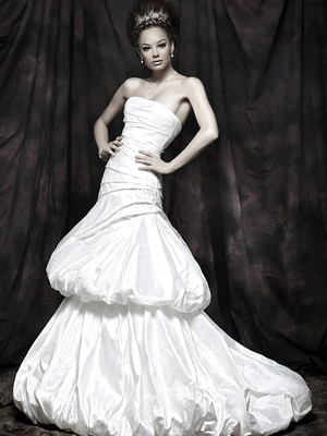 Bulgarian fashion designers ABC - formal and wedding dresses