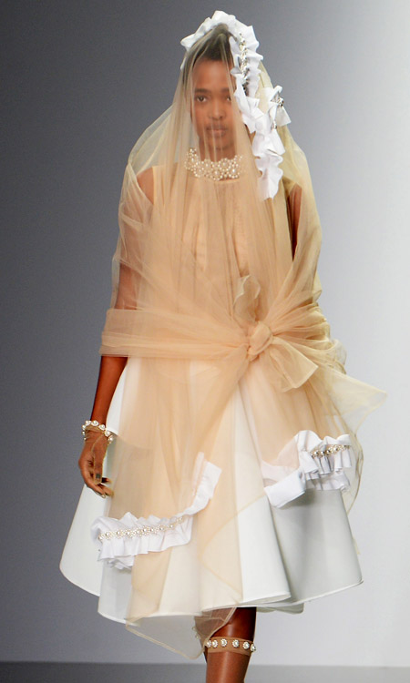  - 2014  Simone Rocha