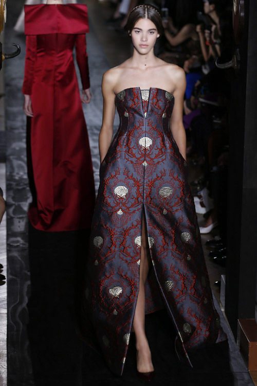 Valentino Fall-Winter 2013/2014 Haute Couture collection by Maria ...