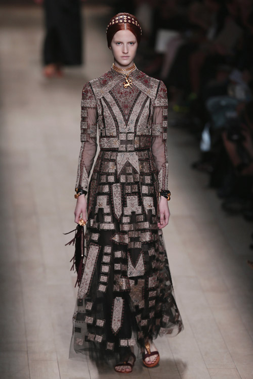  :  - 2014  Valentino