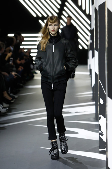 Y-3 Autumn/Winter 2014 - Paris Fashion Show