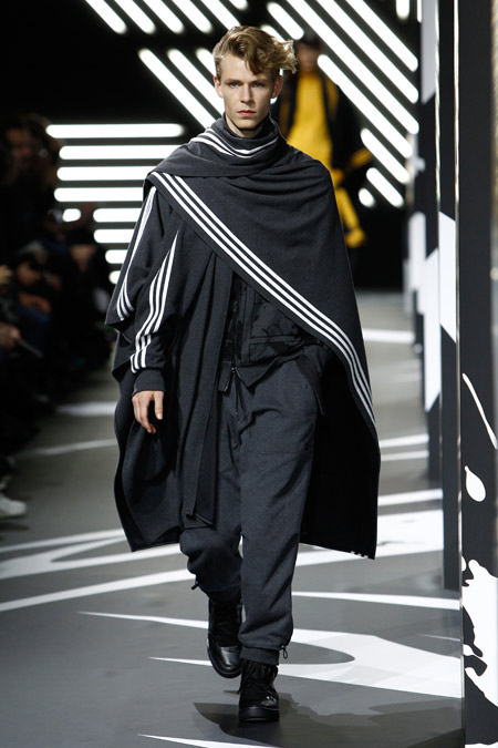 Y-3 Autumn/Winter 2014 - Paris Fashion Show