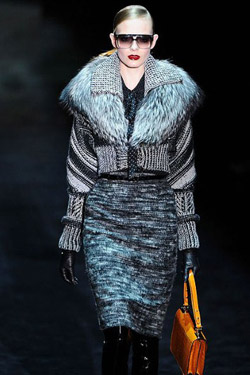 Milan Fashion Week started with the bright Fall-Winter 2011 collection of Gucci