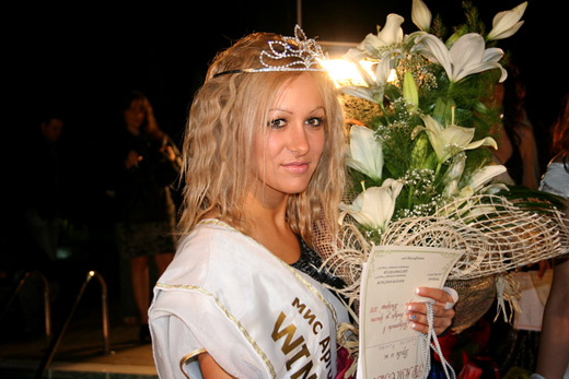 Simona Konova from Troyan is the new Miss Argo – Ribaritsa 2010