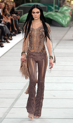 Roberto Cavalli's Jungle Collection conquer Milan  