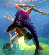 Underwater fashion show in Seoul 