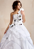 Wedding dresses fashion trends for Summer 2013