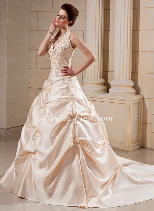 Wedding dresses fashion trends for Summer 2013
