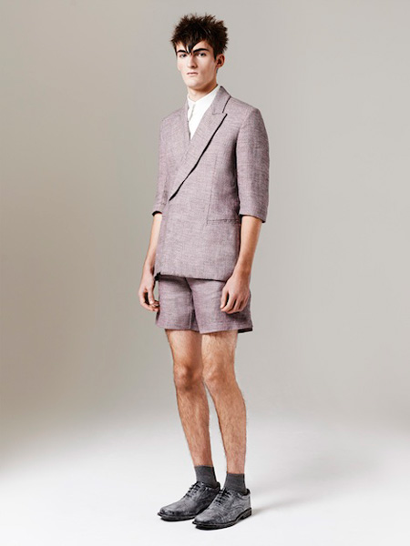 You can see the Spring 2015 collection by Alan Taylor at London Collections: Mens