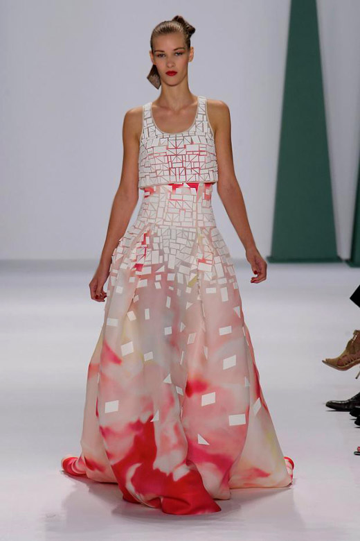     - 2015  Carolina Herrera