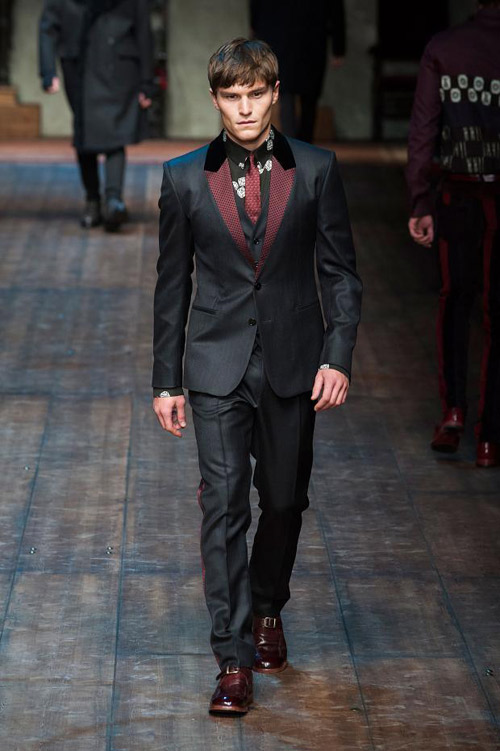 Men's suits: Dolce&Gabbana Winter 2015