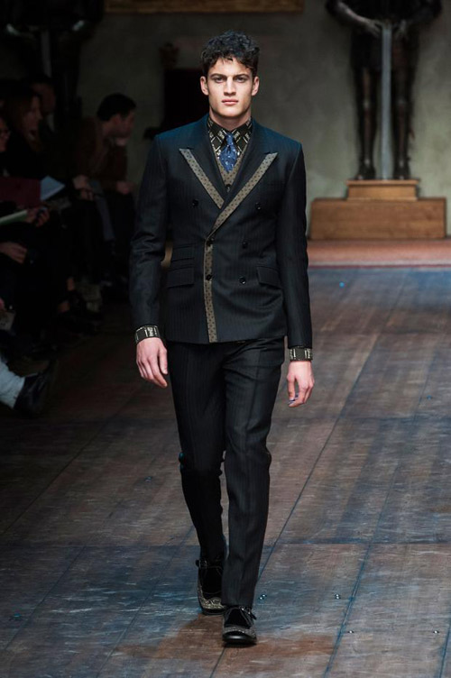 Men's suits: Dolce&Gabbana Winter 2015