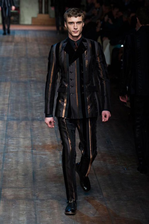 Men's suits: Dolce&Gabbana Winter 2015