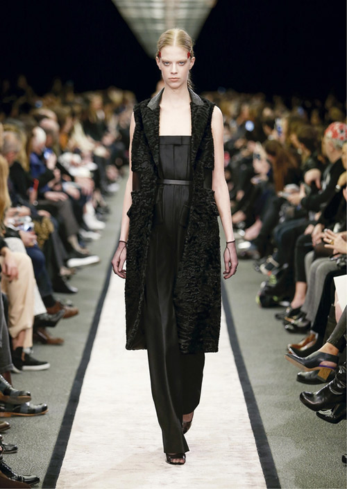 Womenswear: Givenchy Fall/Winter 2014-2015