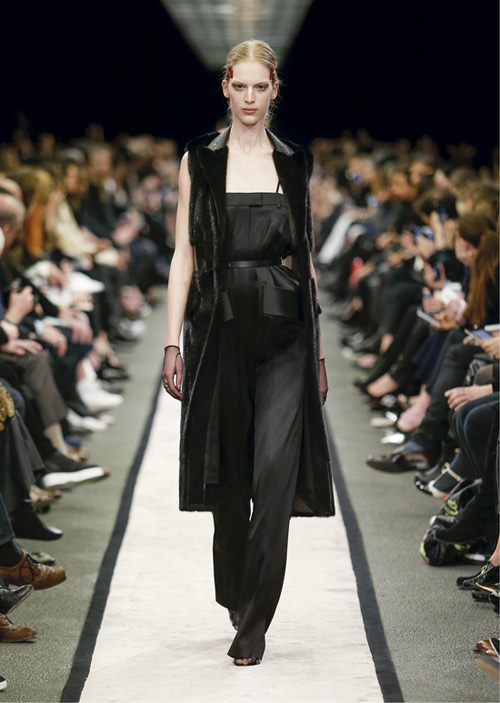 Womenswear: Givenchy Fall/Winter 2014-2015