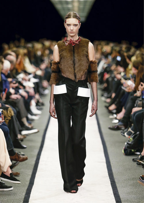 Womenswear: Givenchy Fall/Winter 2014-2015