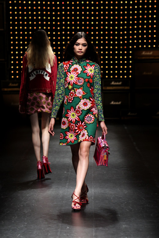 Flowers and bright colors for Spring-Summer 2015 by House of Holland