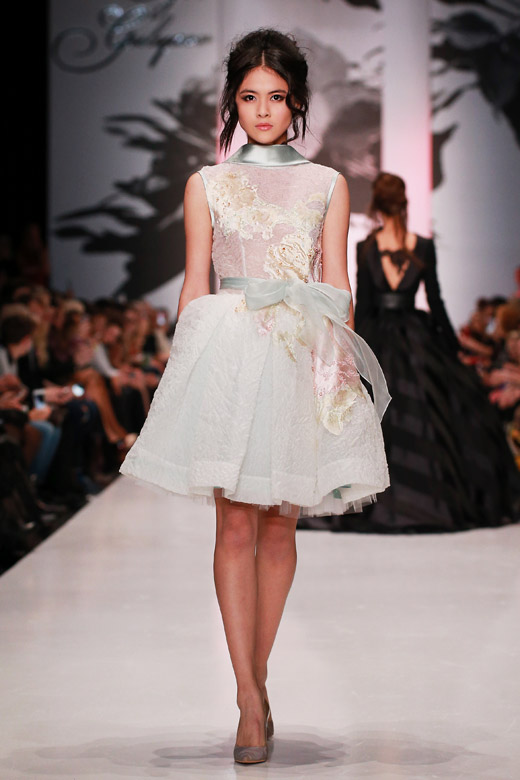 Roses and femininity for Spring-Summer 2015 by Igor Gulyaev