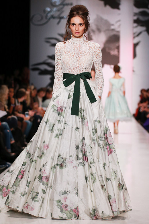 Roses and femininity for Spring-Summer 2015 by Igor Gulyaev