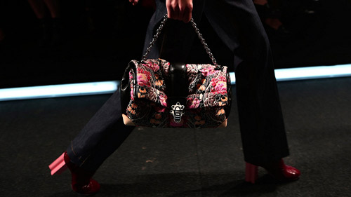 Impressive details: Louis Vuitton Spring/Summer 2015