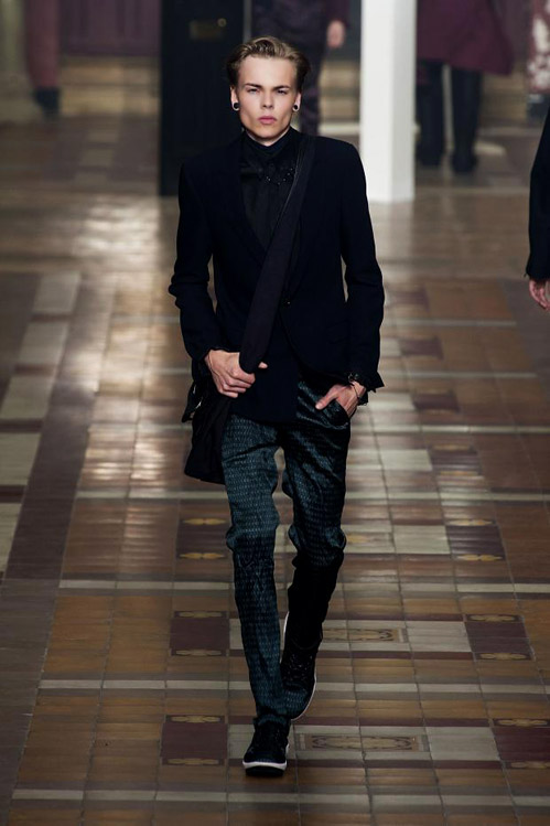 Paris Fashion Week: Lanvin Spring-Summer 2015 menswear collection