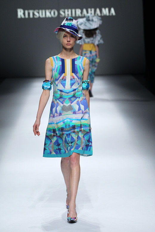 Hope for Spring-Summer 2015 by Japanese designer Ritsuko Shirahama