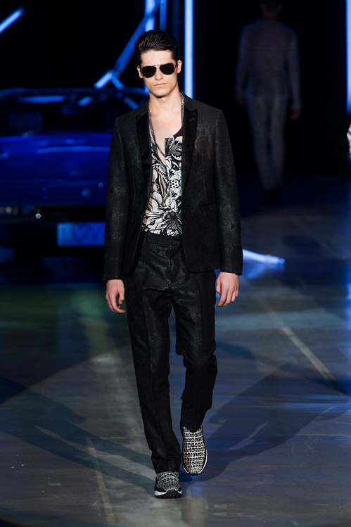 Milan Fashion Week: Roberto Cavalli Spring-Summer 2015