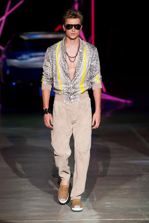 Milan Fashion Week: Roberto Cavalli Spring-Summer 2015