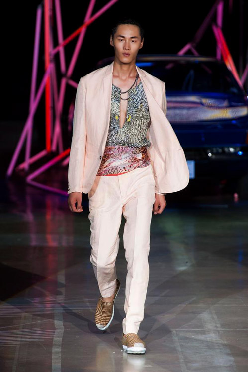 Milan Fashion Week: Roberto Cavalli Spring-Summer 2015