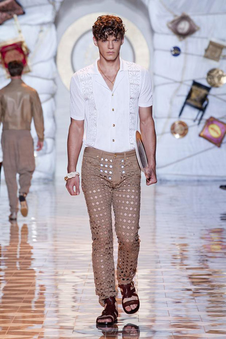 Menswear: Versace Spring 2015