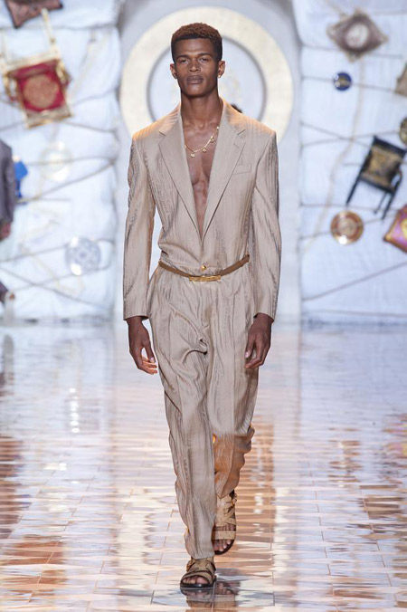 Menswear: Versace Spring 2015